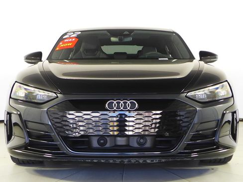 Used 2022 Audi e-tron GT Premium Plus AWD/4WD image 3