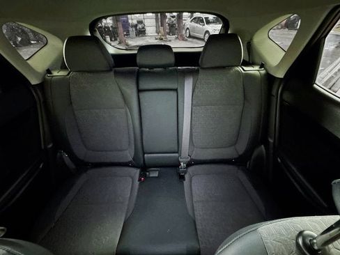 Used 2024 Kia Seltos S image 21