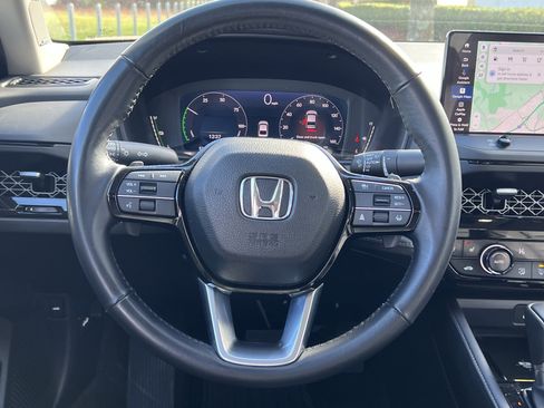 Used 2024 Honda Accord Touring image 18