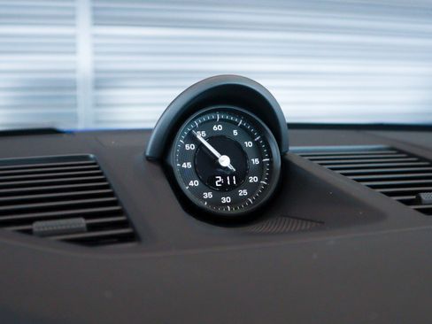 New 2026 Porsche 911 Carrera 4S image 24