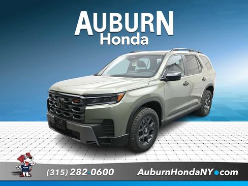 New 2026 Honda Pilot TrailSport image 1