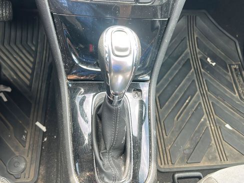 Used 2020 Buick Encore Preferred w/ Safety Package FWD image 15