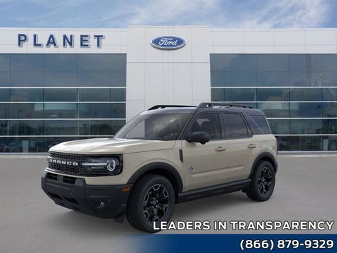 New 2025 Ford Bronco Sport Outer Banks w/ Outer Banks Tech Package+ image 1