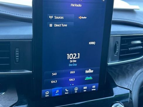 Used 2022 Ford Explorer Platinum w/ Equipment Group 601A image 22