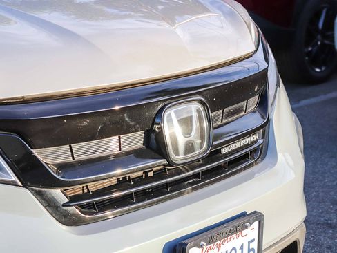 Used 2022 Honda Pilot Black Edition image 6