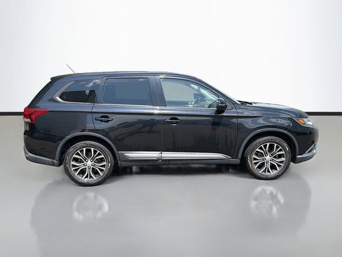 Used 2016 Mitsubishi Outlander SE FWD image 5