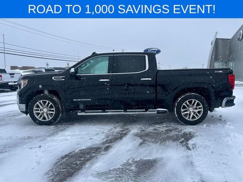 Used 2019 GMC Sierra 1500 SLT w/ SLT Premium Package image 3