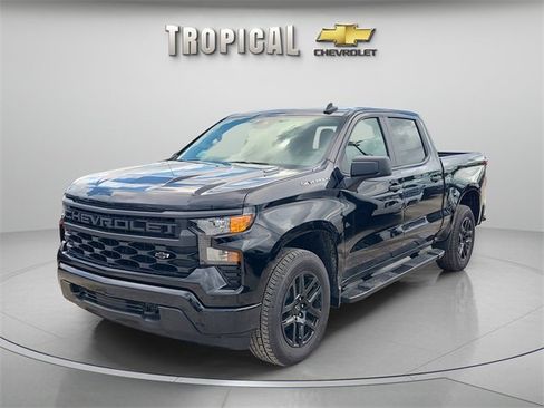 New 2026 Chevrolet Silverado 1500 Custom image 1