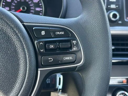 Used 2016 Kia Optima LX FWD image 20