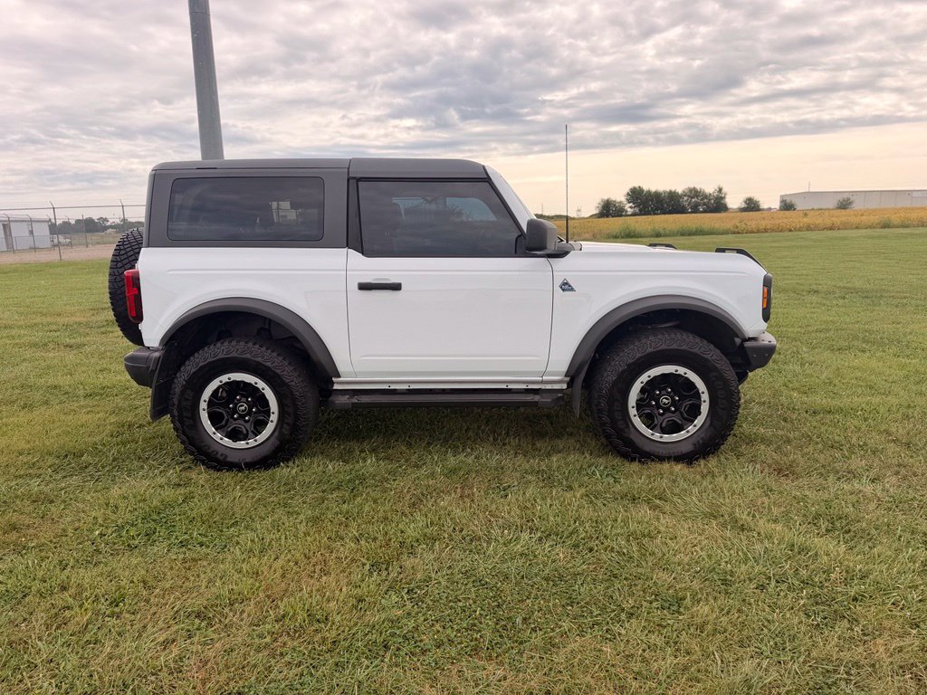 Used 2023 Ford Bronco Black Diamond w/ Sasquatch Package AWD/4WD image 4