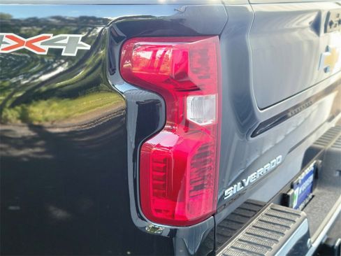 New 2025 Chevrolet Silverado 3500 LT w/ Safety Package image 9