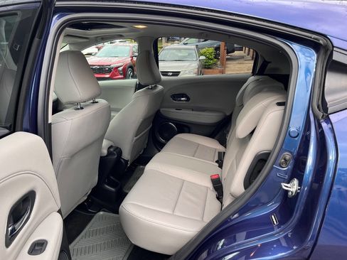 Used 2017 Honda HR-V EX-L image 19