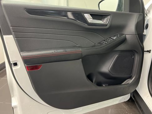 New 2026 Ford Escape ST-Line w/ Tech Pack #1 image 27