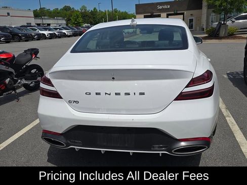 Used 2025 Genesis G70 2.5T RWD image 8