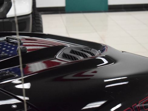 Used 2017 Jeep Wrangler Rubicon image 25