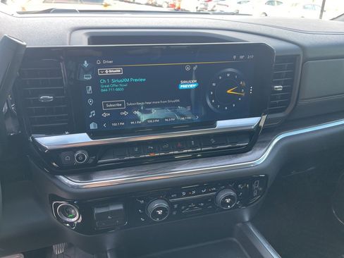 Certified 2024 Chevrolet Silverado 2500 LTZ w/ LTZ Plus Package image 31