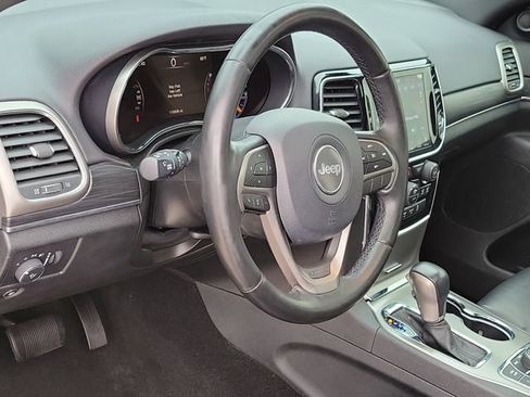 Used 2020 Jeep Grand Cherokee Limited AWD/4WD image 10
