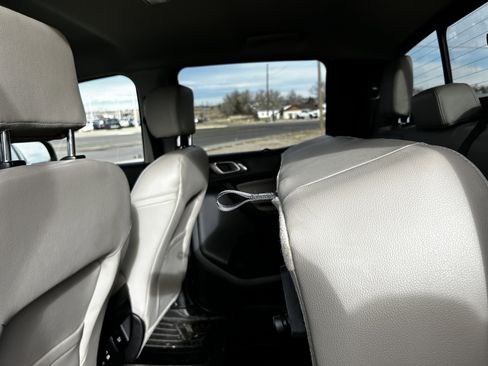 Used 2019 Ford Ranger Lariat w/ Equipment Group 501A Mid image 11