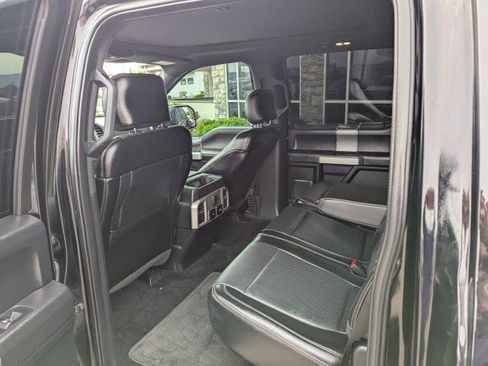 Used 2017 Ford F150 Lariat w/ Equipment Group 502A Luxury AWD/4WD image 26