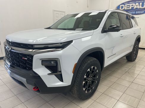 New 2027 Chevrolet Traverse Z71 w/ Driver Confidence Package AWD/4WD image 19