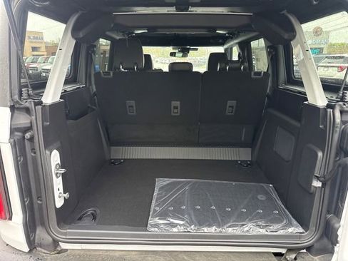 New 2025 Ford Bronco Outer Banks w/ Sasquatch Package AWD/4WD image 11