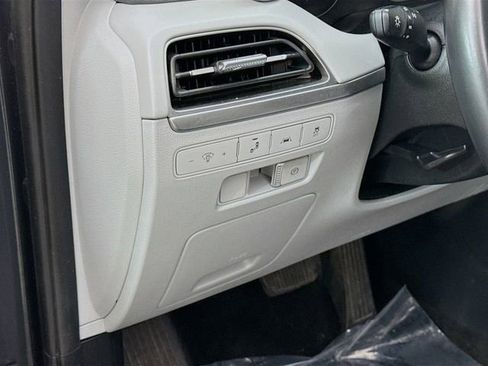 Used 2020 Hyundai Palisade SEL w/ Winter Weather Package image 10