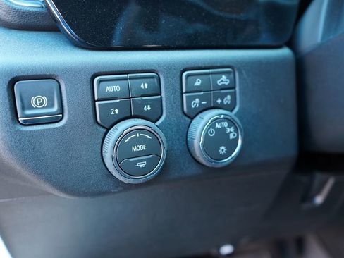 New 2026 Chevrolet Silverado 1500 LT AWD/4WD image 31