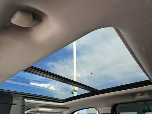 Used 2022 Toyota Tundra Limited image 31