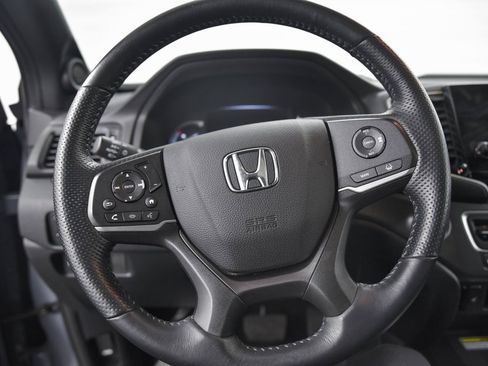 Used 2023 Honda Passport EX-L image 17