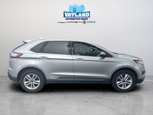 Used 2018 Ford Edge SEL w/ Equipment Group 201A AWD/4WD image 6