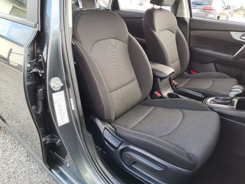 Used 2024 Kia Forte LXS image 20