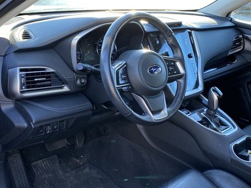 Used 2021 Subaru Outback Limited image 9