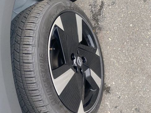 New 2026 Nissan Kicks SR w/ SR Premium Package image 9