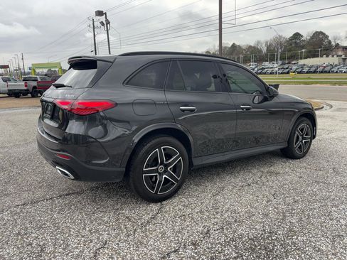 Used 2025 Mercedes-Benz GLC 300 4MATIC image 6