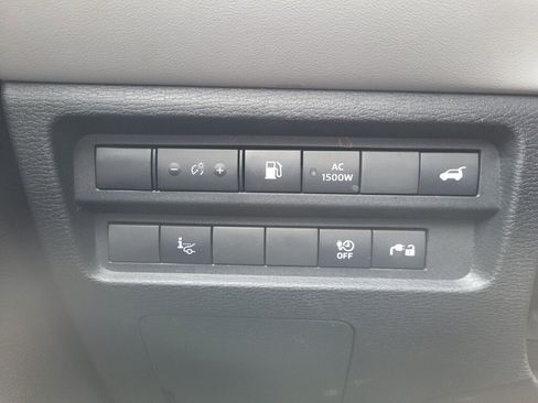 Used 2024 Mitsubishi Outlander SEL image 21