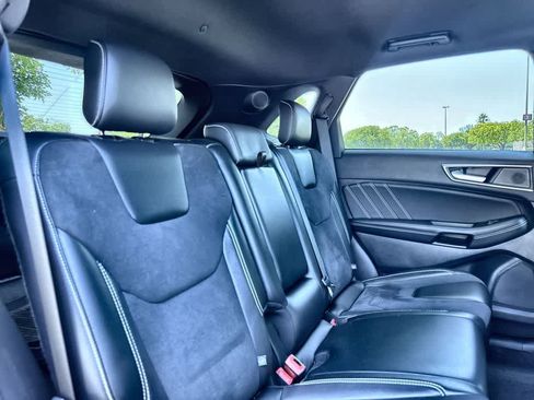 Used 2022 Ford Edge ST AWD/4WD image 26