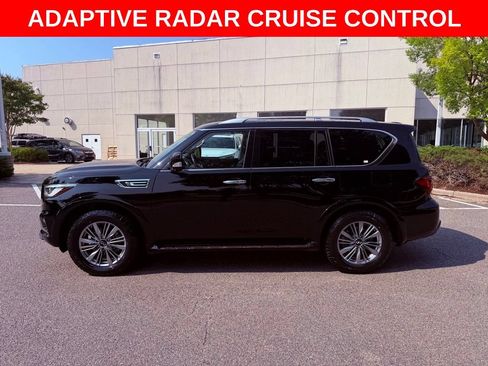 Used 2021 INFINITI QX80 Luxe w/ Cargo Package AWD/4WD image 4