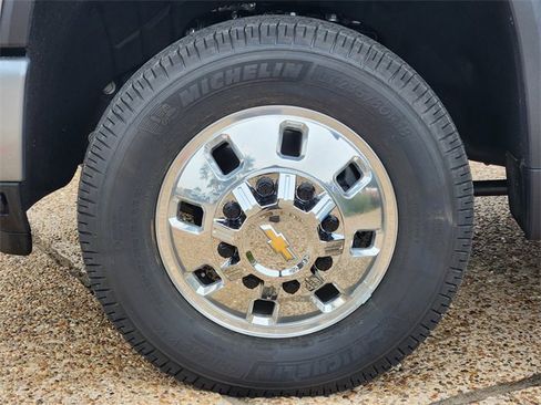 New 2026 Chevrolet Silverado 3500 High Country w/ High Country Premium Package image 8