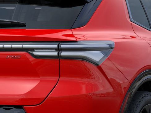 New 2026 Chevrolet Equinox EV RS w/ Convenience Package II FWD image 37