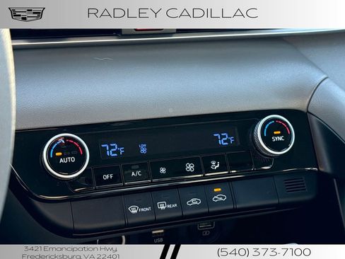 Used 2022 Hyundai Elantra SEL image 21