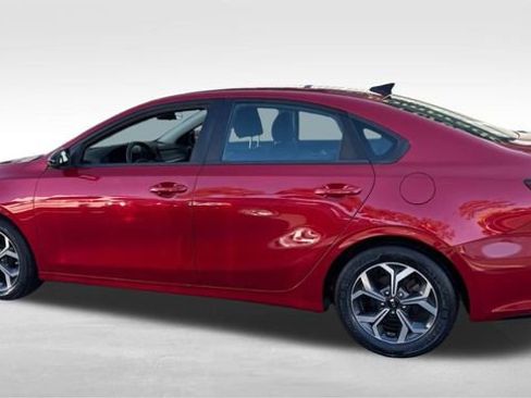 Used 2020 Kia Forte LXS image 8