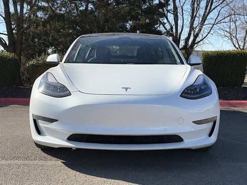 Used 2022 Tesla Model 3 Performance image 11