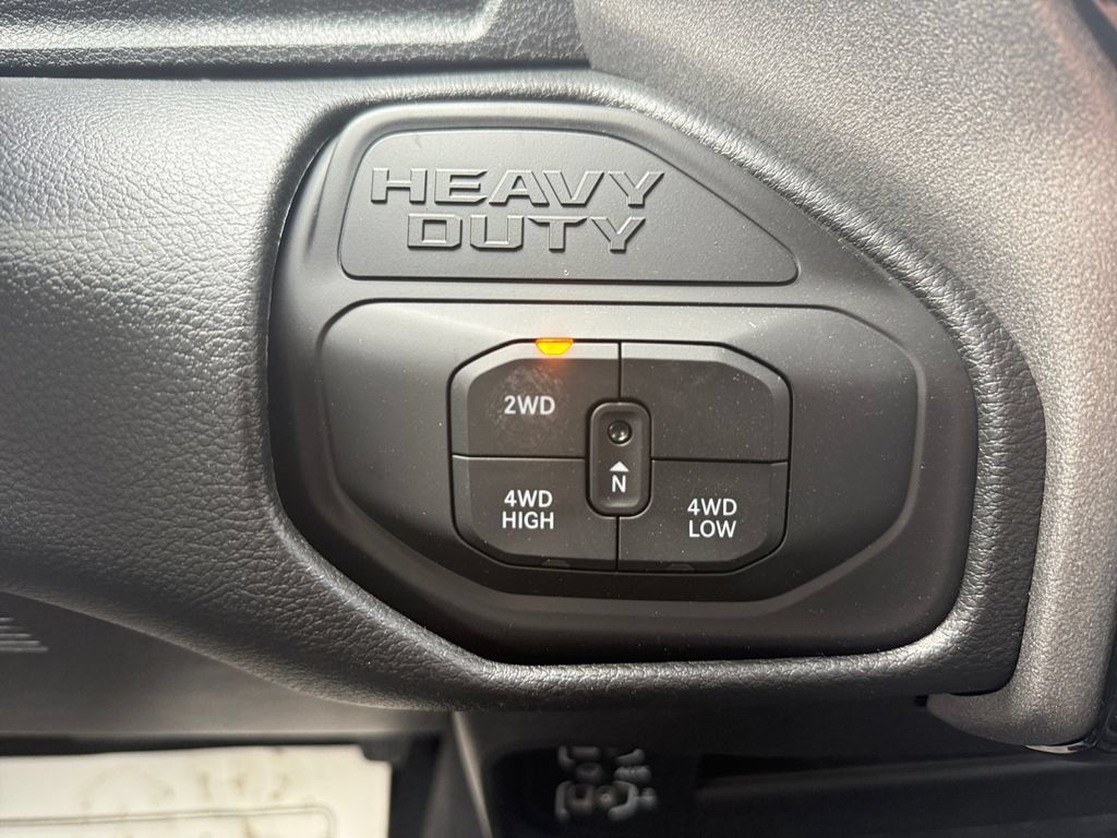 New 2026 RAM 2500 Tradesman AWD/4WD image 26