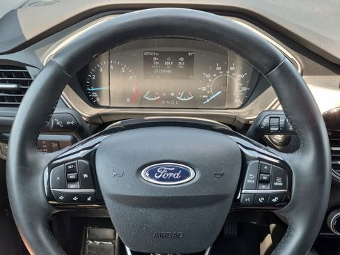 Used 2022 Ford Escape SE w/ SE Sport Appearance Package AWD/4WD image 16