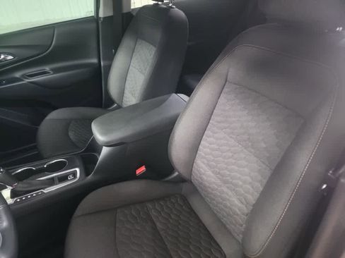 Used 2019 Chevrolet Equinox LT FWD image 30