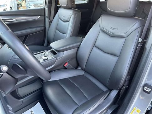 Certified 2023 Cadillac XT5 Luxury image 44