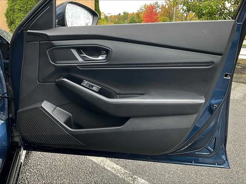 Used 2024 Honda Accord Touring image 22