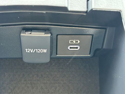 Used 2026 Toyota Corolla LE image 28