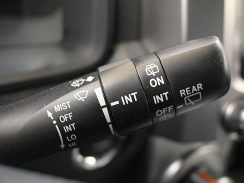 Used 2024 Toyota 4Runner SR5 Premium image 29