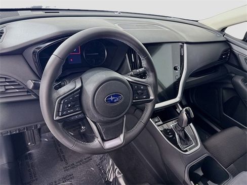 Used 2024 Subaru Outback Premium image 9
